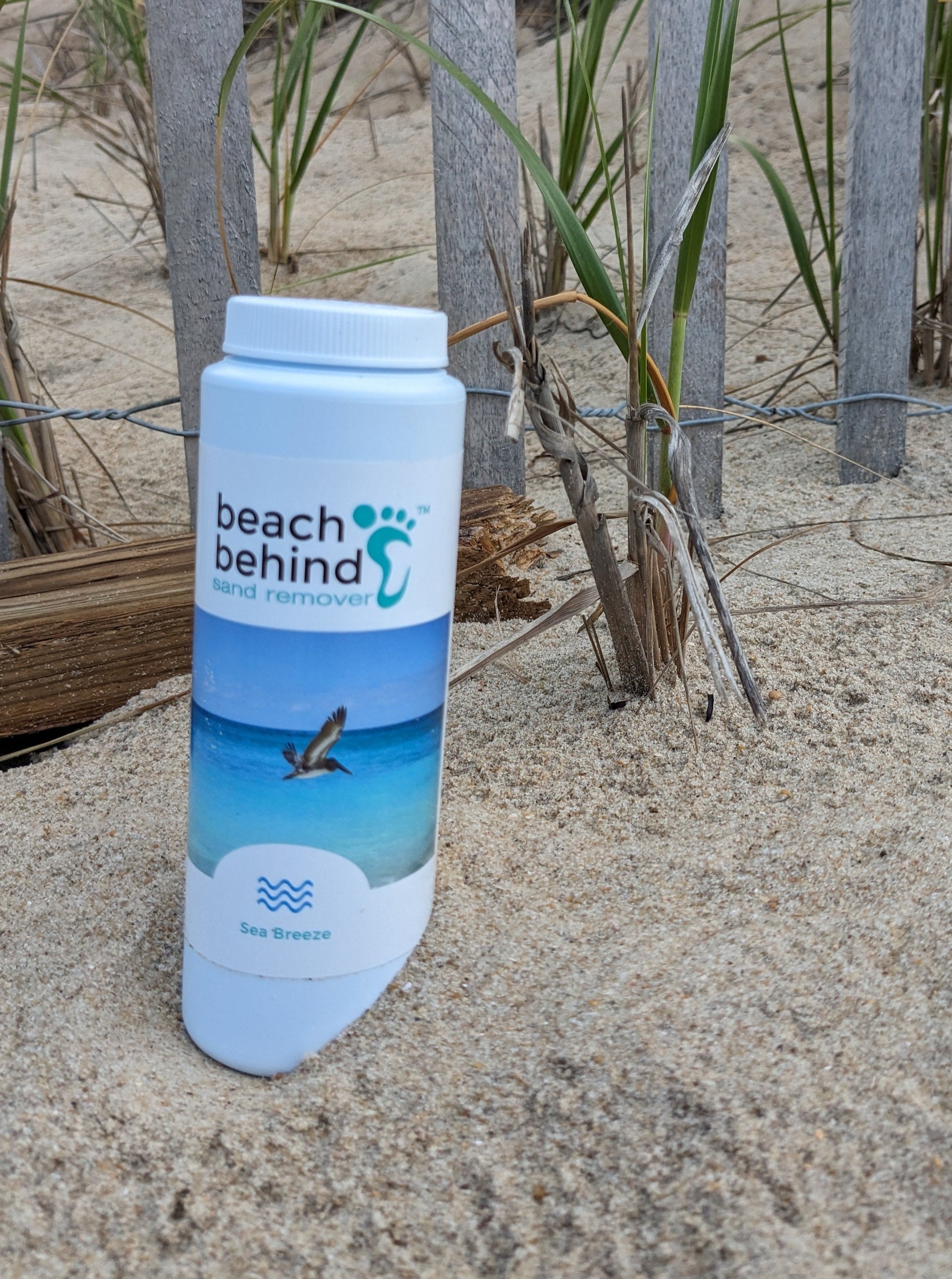 beach sand remover with clean scent image of sea gull